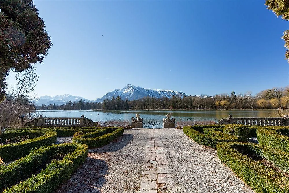 ***  Hotel Schloss Leopoldskron Salzburgo Austria